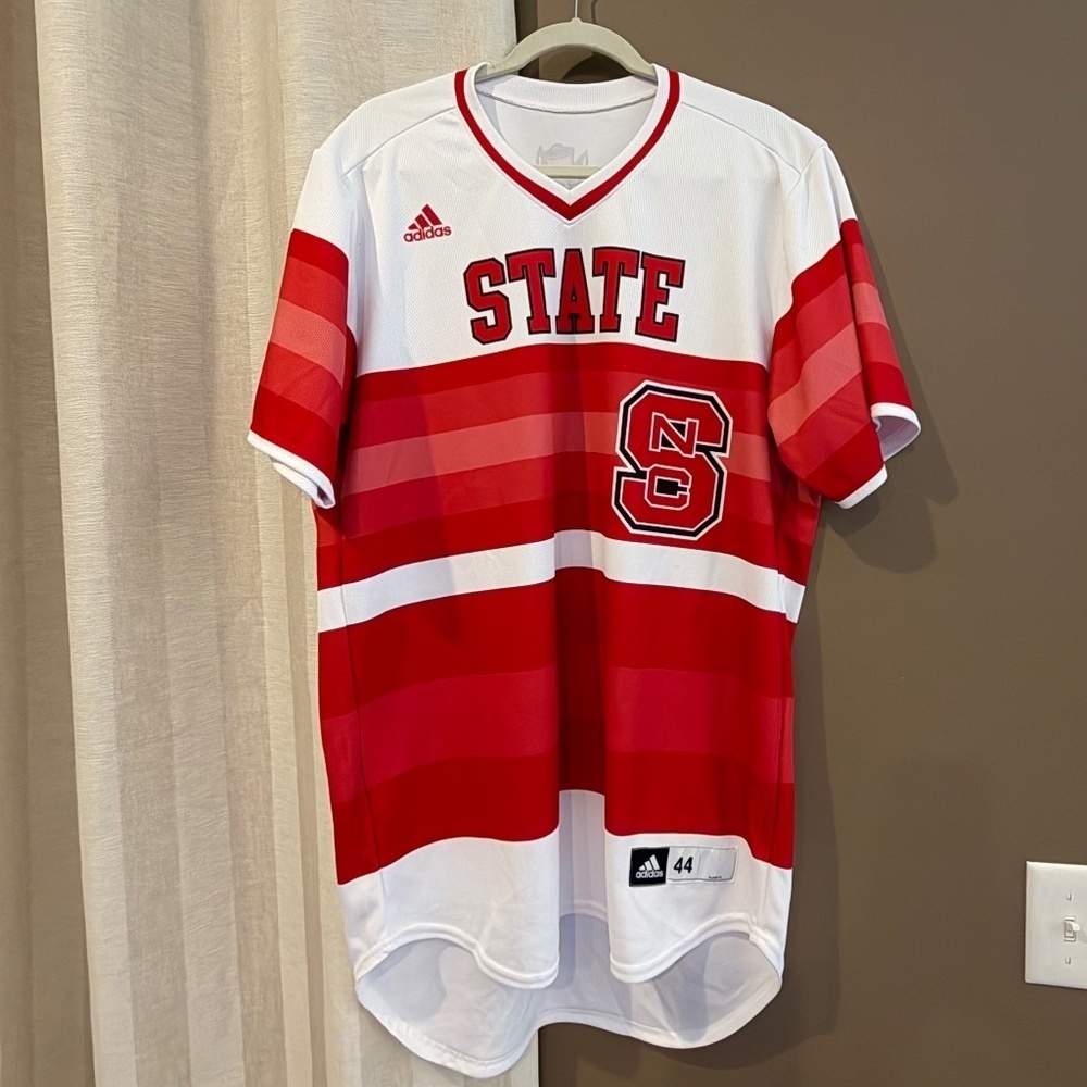 NC State Wolfpack Women's Softball Jersey Adidas, Size Large 44